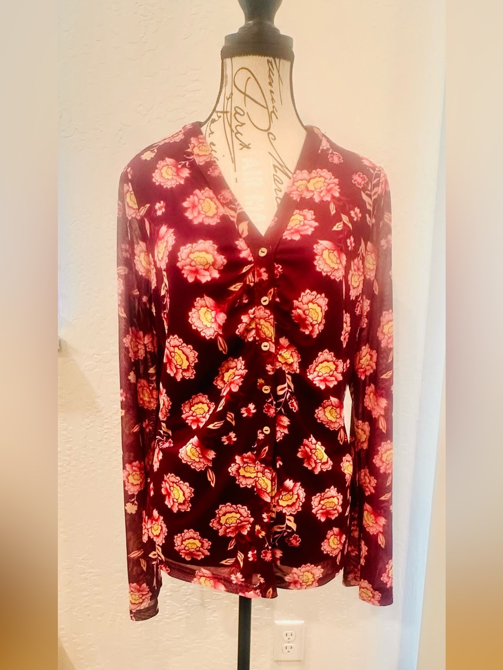 Women's Floral Button-Front Blouse - Burgundy Pink